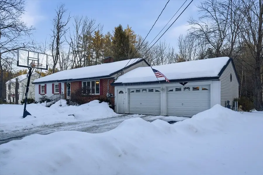 16 Worcester Road, Townsend, MA 01469 - #2