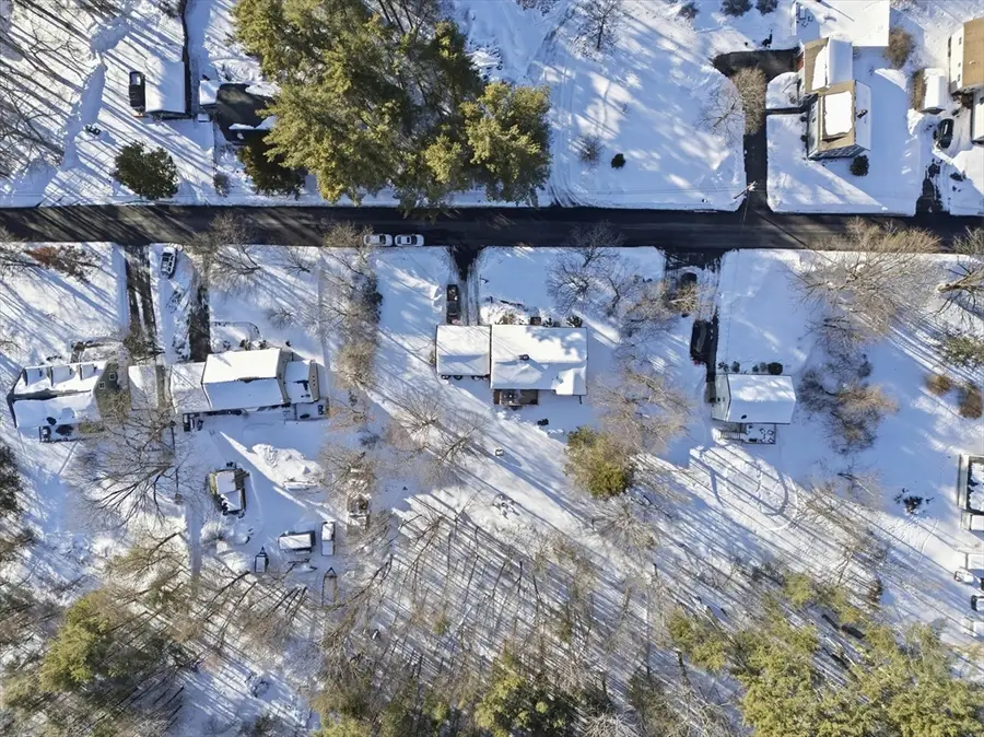 16 Worcester Road, Townsend, MA 01469 - #3