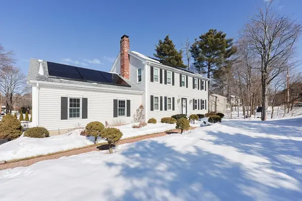 11 Parnell St, Millis, MA 02054