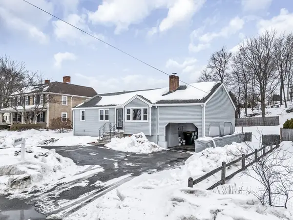 212 Cambridge Rd, Woburn, MA 01801