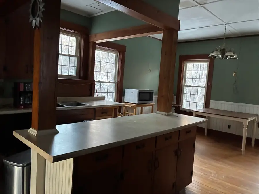 23 E Howe St, Orange, MA 01364 - #3