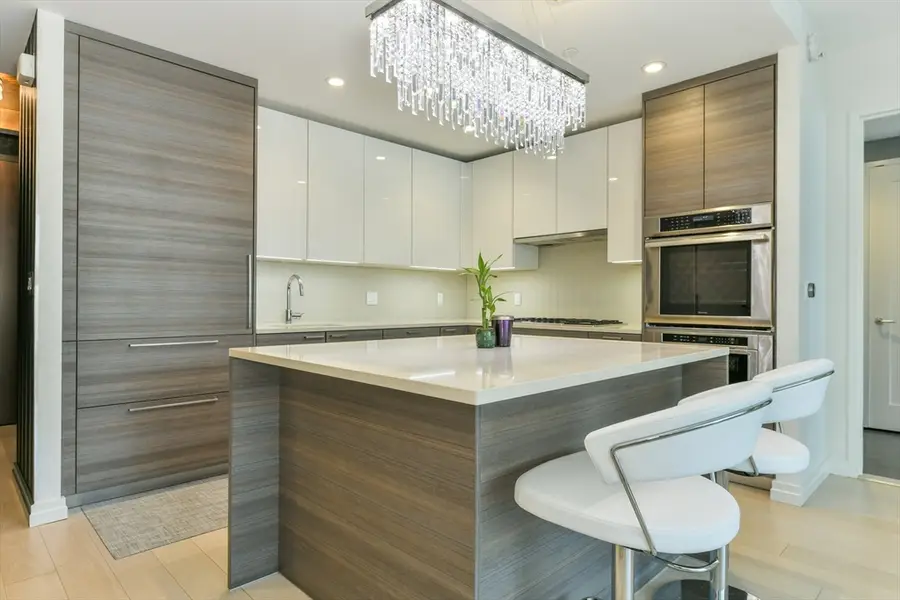 1 Franklin St #1607, Boston, MA 02110 - #3