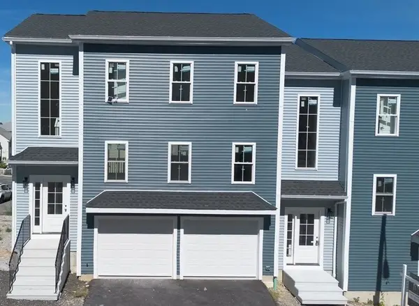 17-A Mott St, Worcester, MA 01604