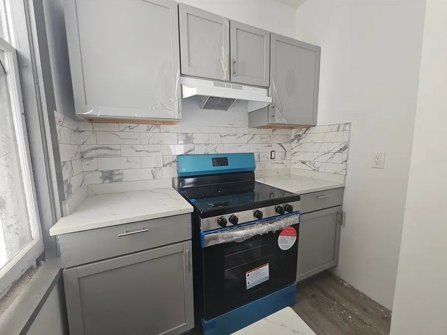 17-19 Bracewell Ave, North Adams, MA 01247 - #3