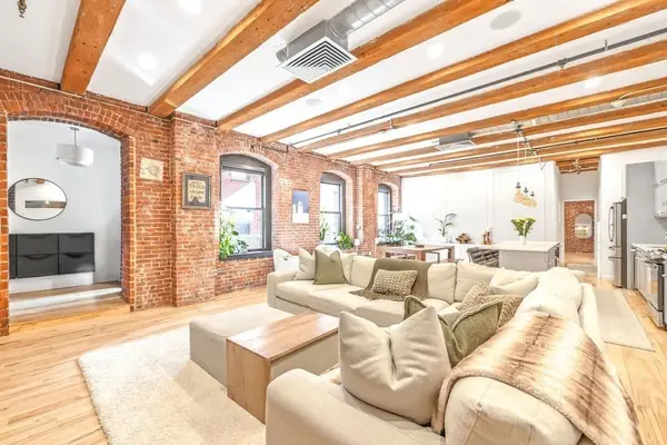 21 Wormwood St #316 & 318, Boston, MA 02210