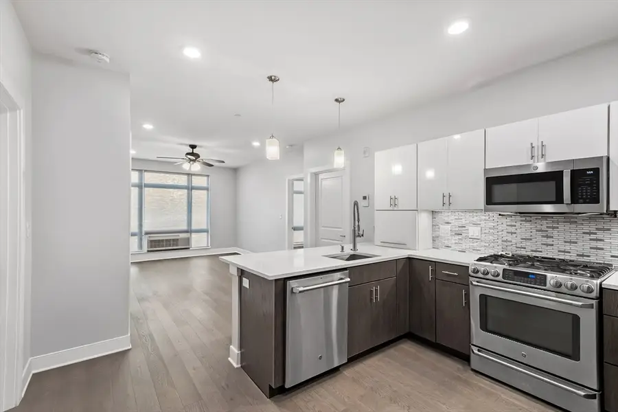 18 Cliveden #406W, Quincy, MA 02169 - #3