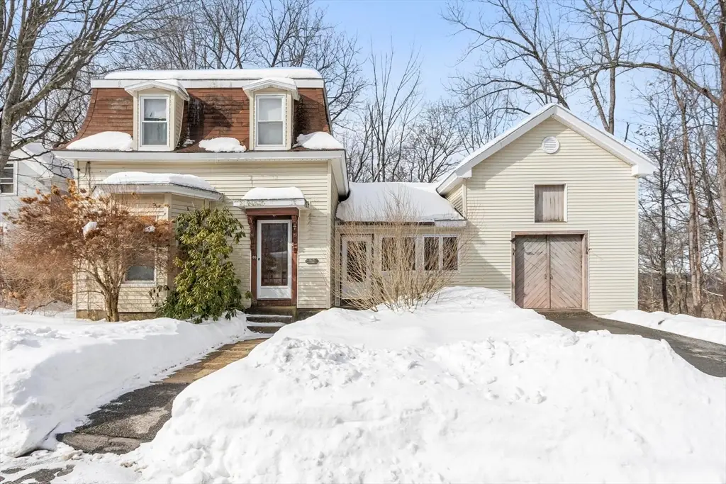 86 Highland St, Athol, MA 01331 - #1