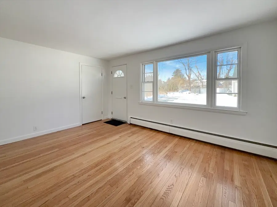 12 Annette St, Methuen, MA 01844 - #3