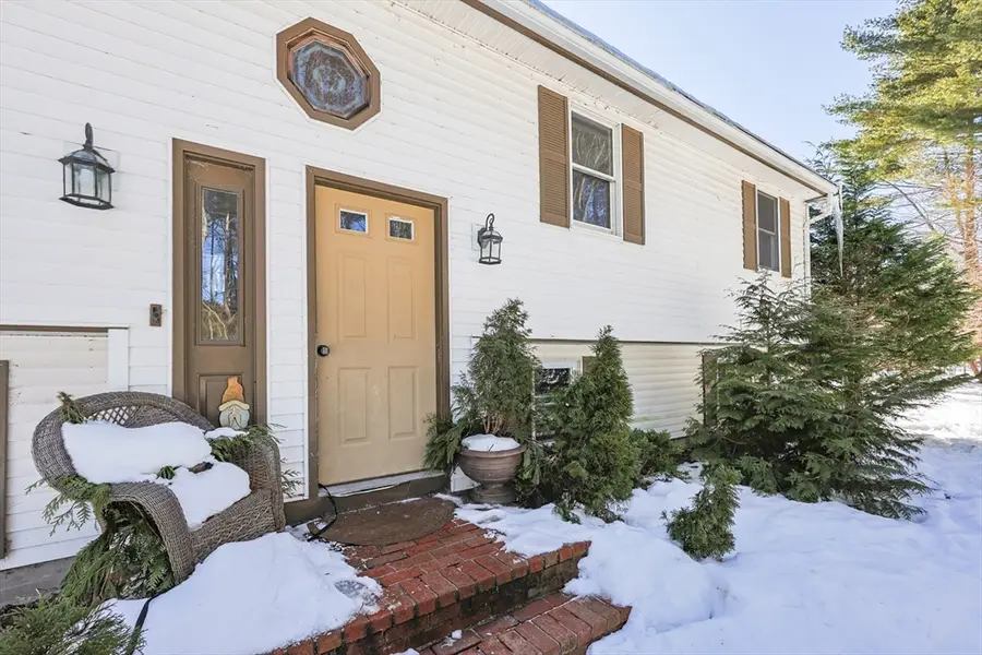 10 Colleen Way, East Bridgewater, MA 02333 - #2