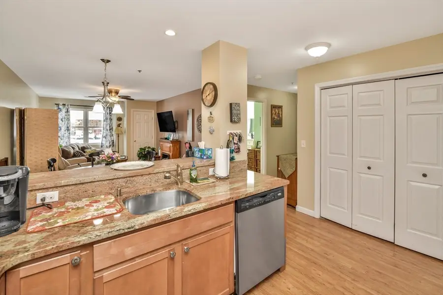 75 Walnut St #315, Peabody, MA 01960 - #2