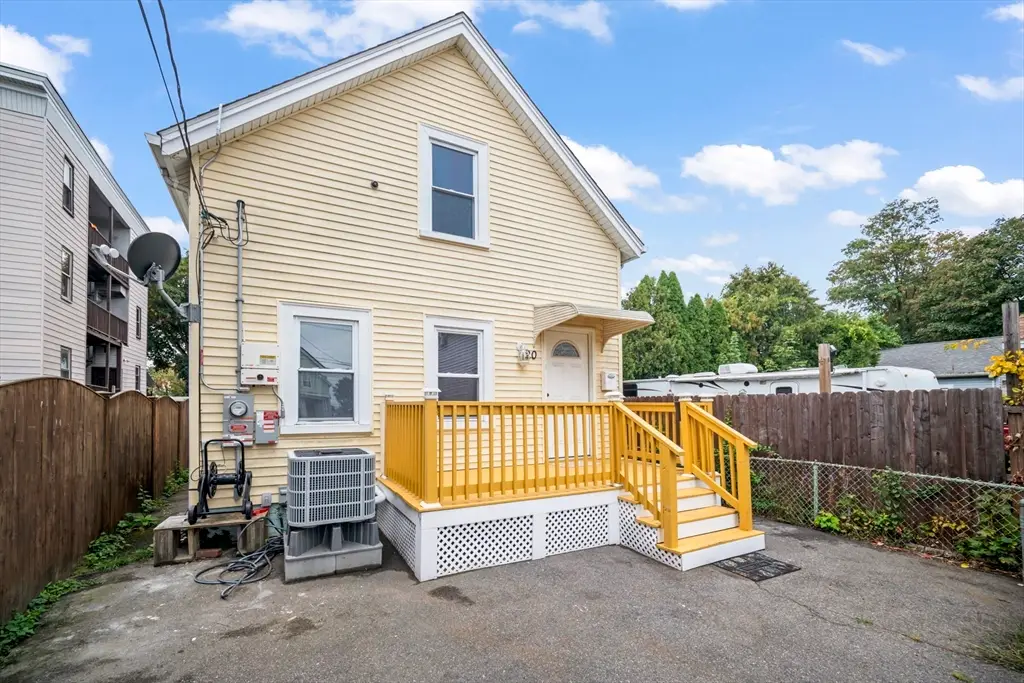 20 Murray St, Lynn, MA 01905 - #1