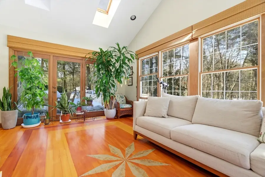 253 Highland St, Weston, MA 02493 - #3