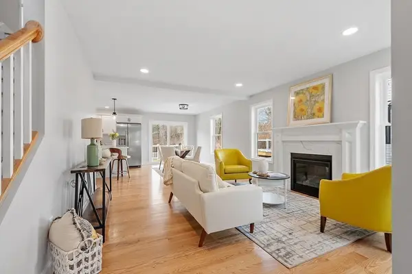 711 Massachusetts Avenue #2, Lunenburg, MA 01462