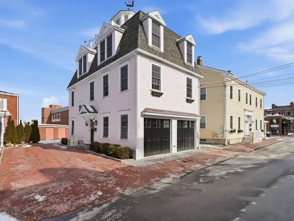 102 Pleasant St #102, Newburyport, MA 01950