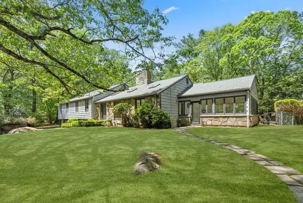 169 Hickory Rd, Weston, MA 02493