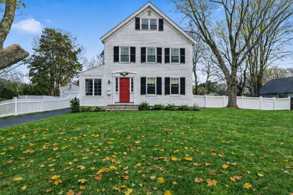 428 Main St, Hingham, MA 02043 - #1