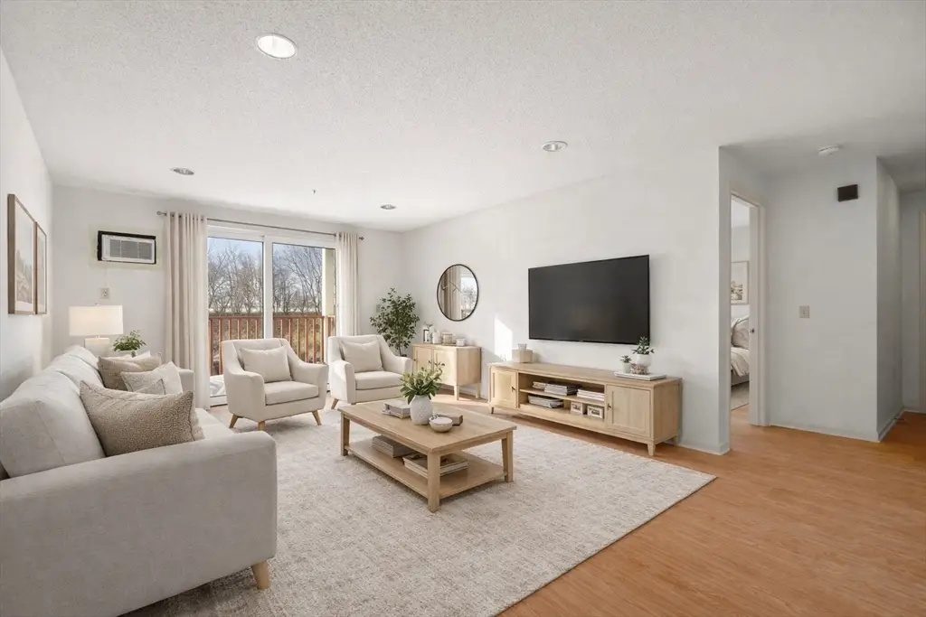 2 Ocean Ave #2K, Gloucester, MA 01930 - #1