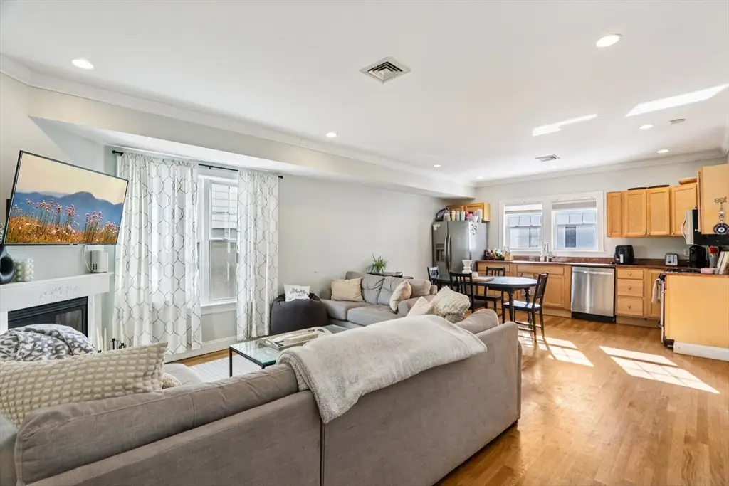 108 Emerson St #1, Boston, MA 02127 - #1