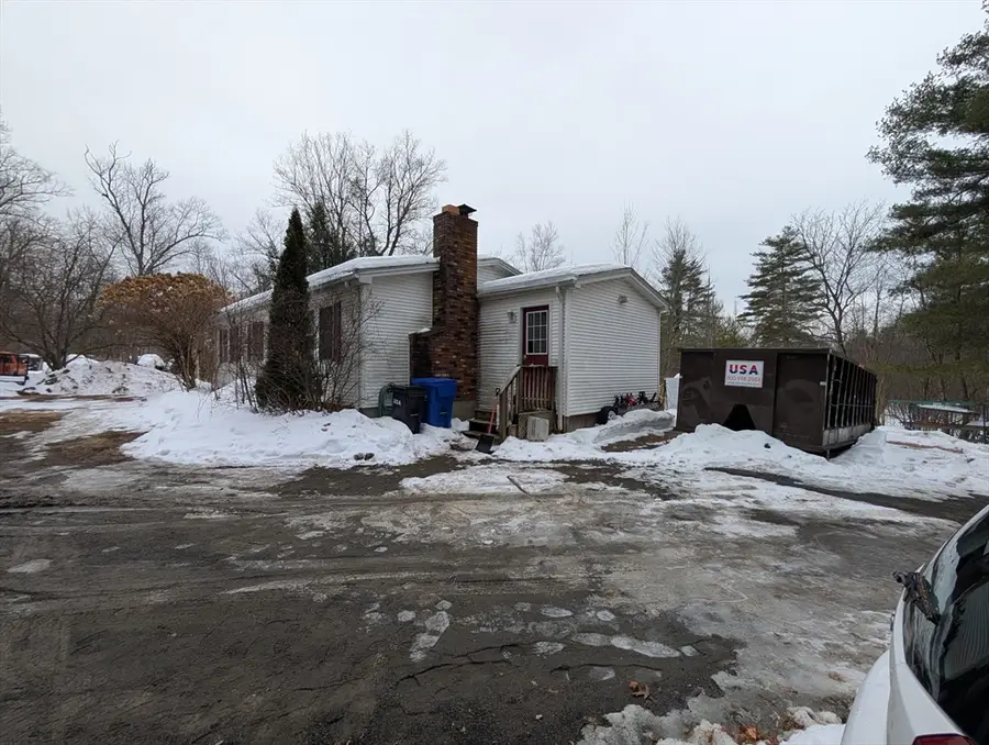 89 Howard St, Belchertown, MA 01007 - #2