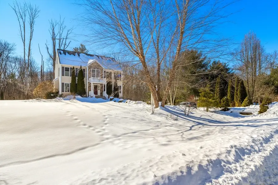 9 Falcon Ln, Haverhill, MA 01832 - #2