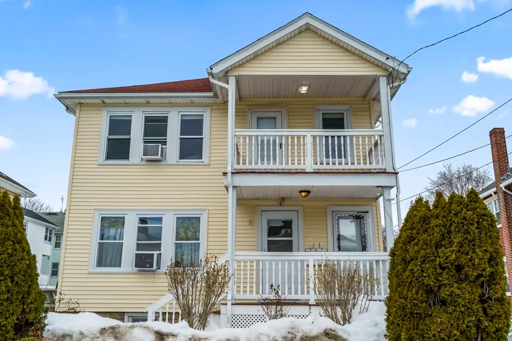 8 Hillview Ave, Boston, MA 02131 - #1