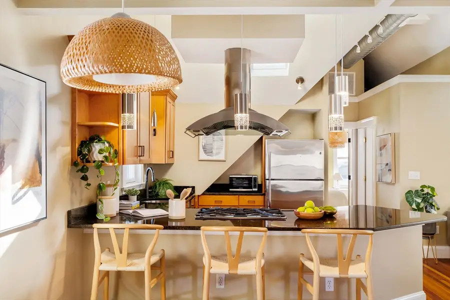 148 Lowell Street #3, Somerville, MA 02143 - #3