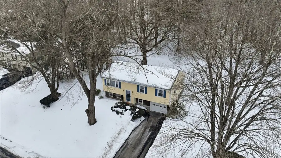 65 Old Farm Rd, Westfield, MA 01085 - #2