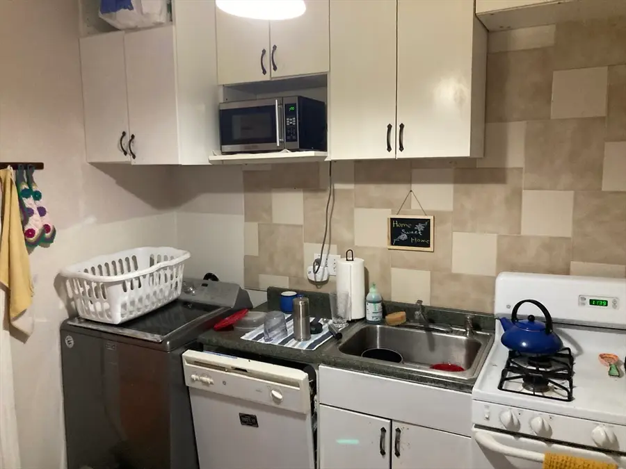 45 Gordon St #4, Boston, MA 02134 - #3