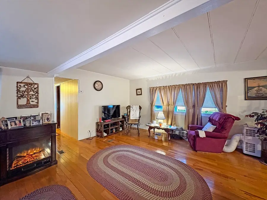 9 King Dr, West Wareham, MA 02576 - #2