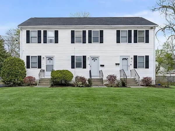 35 Colonel Bell Dr #35, Brockton, MA 02301