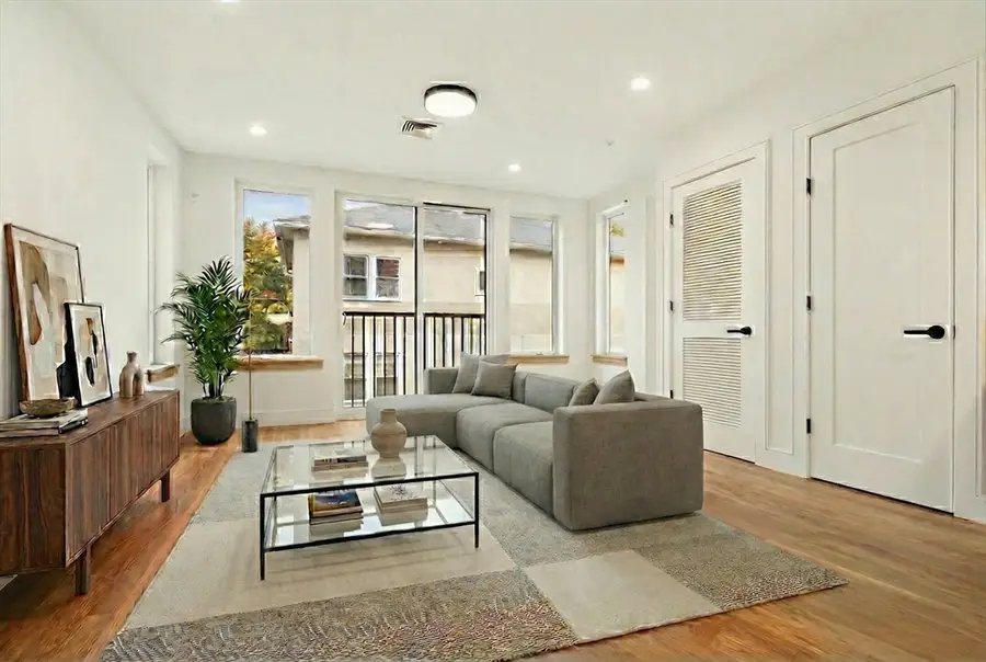 58 Kent #U303, Brookline, MA 02445 - #2