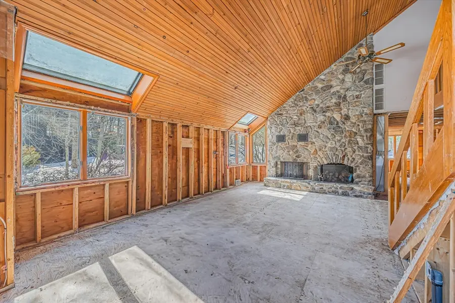 12 Sycamore Park, South Hadley, MA 01075 - #2