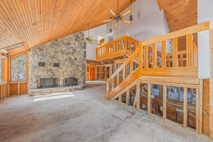 12 Sycamore Park, South Hadley, MA 01075 - #3