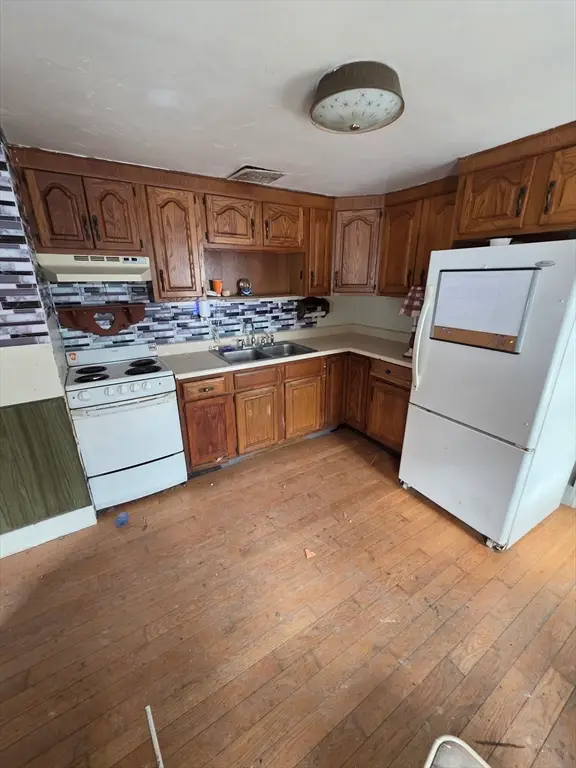 58 Turnpike St, South Easton, MA 02375 - #3