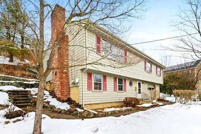 11 Ludlow Ave, Wakefield, MA 01880 - #2