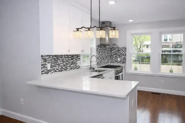 318 Concord Ave #1, Cambridge, MA 02138