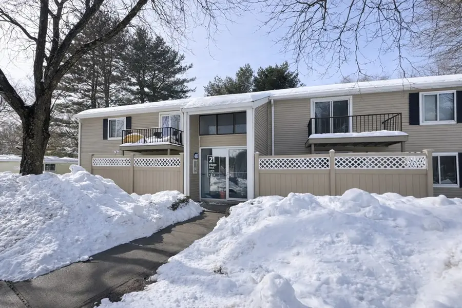 21 Village Rock Ln #4, Natick, MA 01760 - #2
