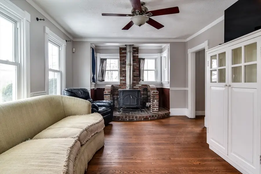 30 Franklin St, Marlborough, MA 01752 - #2