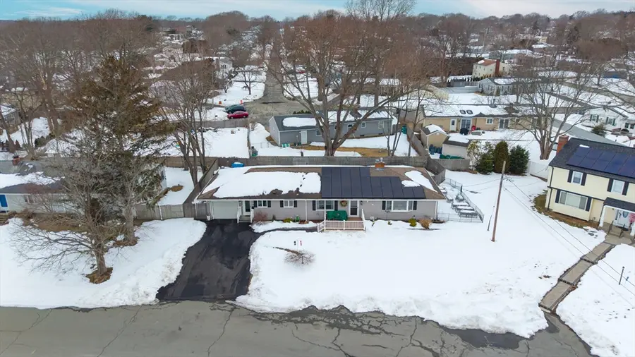 145 Mount Hope Rd, Somerset, MA 02726 - #2