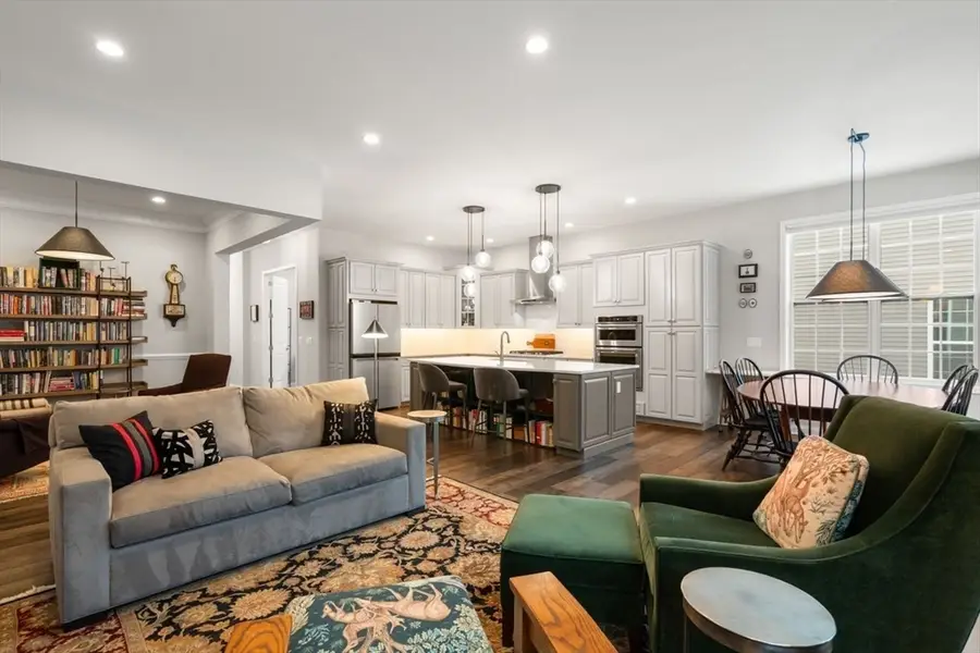 124 Glen Ellen Blvd #124, Millis, MA 02054 - #3