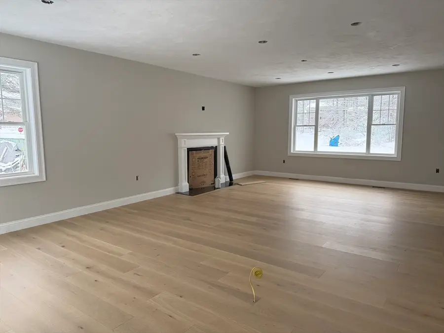 3 Memory Lane, Billerica, MA 01821 - #3