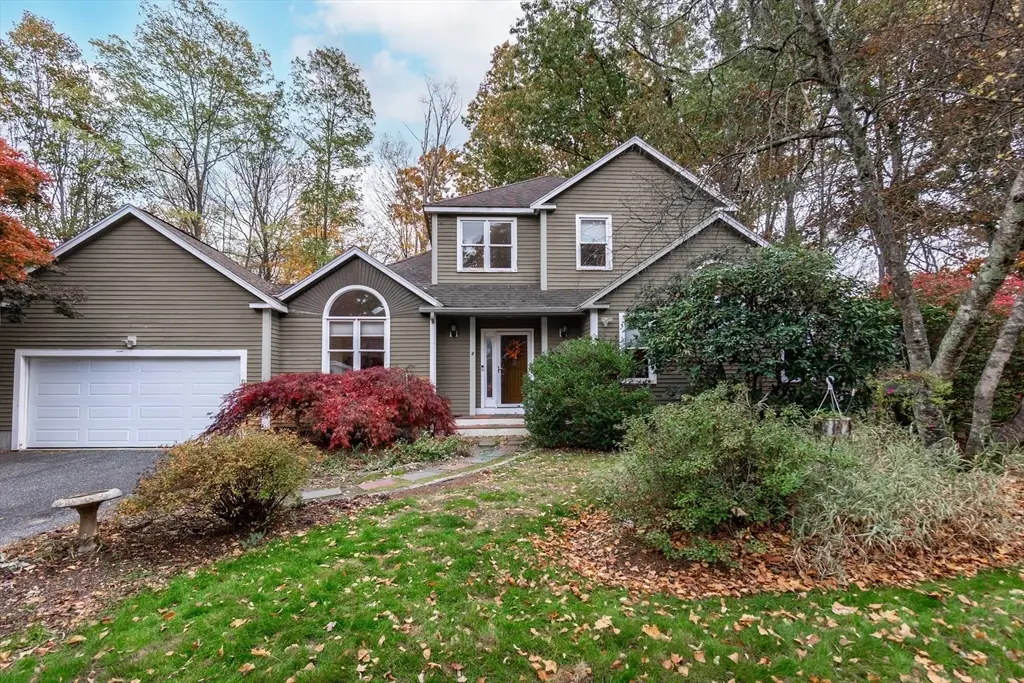 2 Grove St, Framingham, MA 01701 - #1