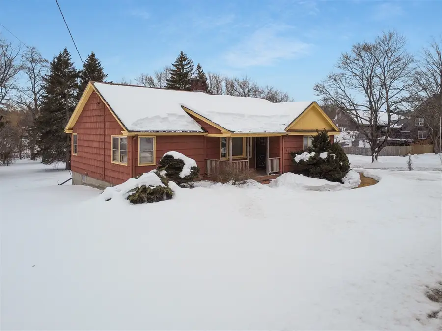 252 Pelham, Methuen, MA 01844 - #2