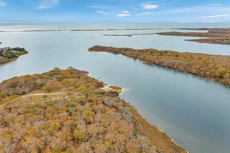 114 Meetinghouse Way, Edgartown, MA 02557 - #2