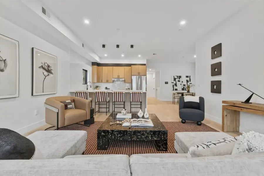 156 Albion St #1, Somerville, MA 02144 - #2