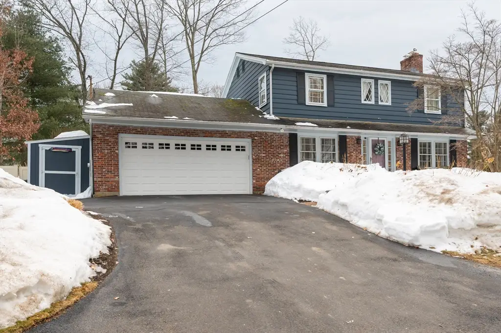 51 Farmington Road, Nashua, NH 03060 - #1