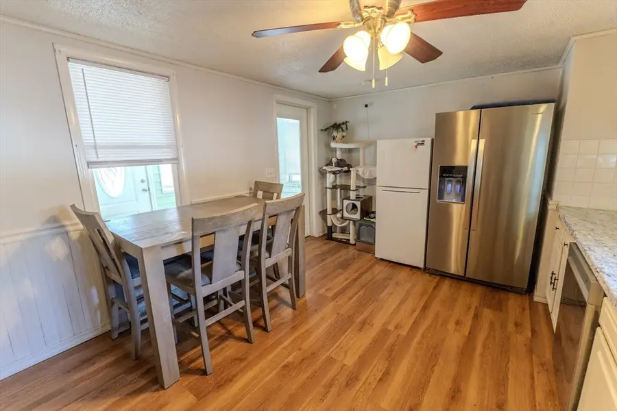 14 Warnock St, Lowell, MA 01852 - #3