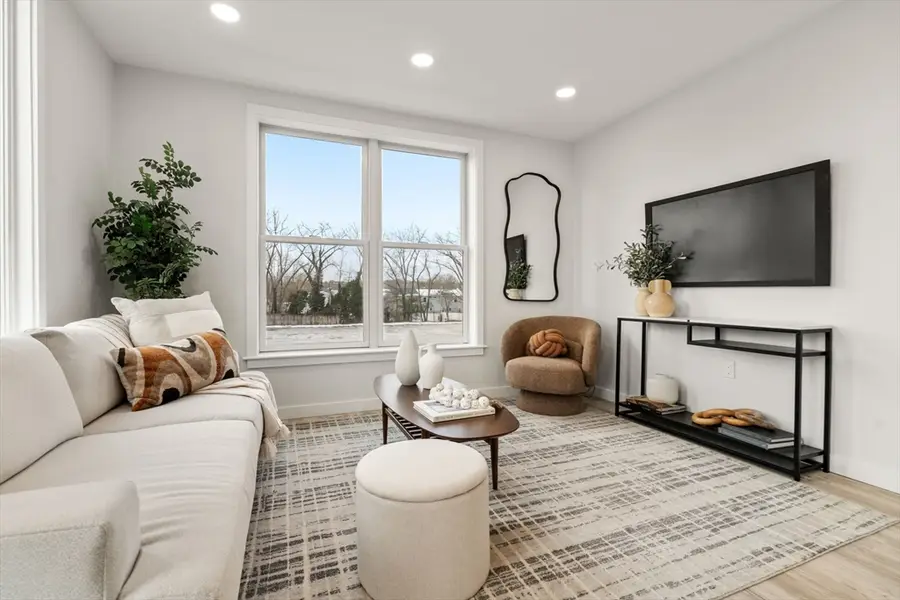 602 Canterbury #U9, Boston, MA 02131 - #2