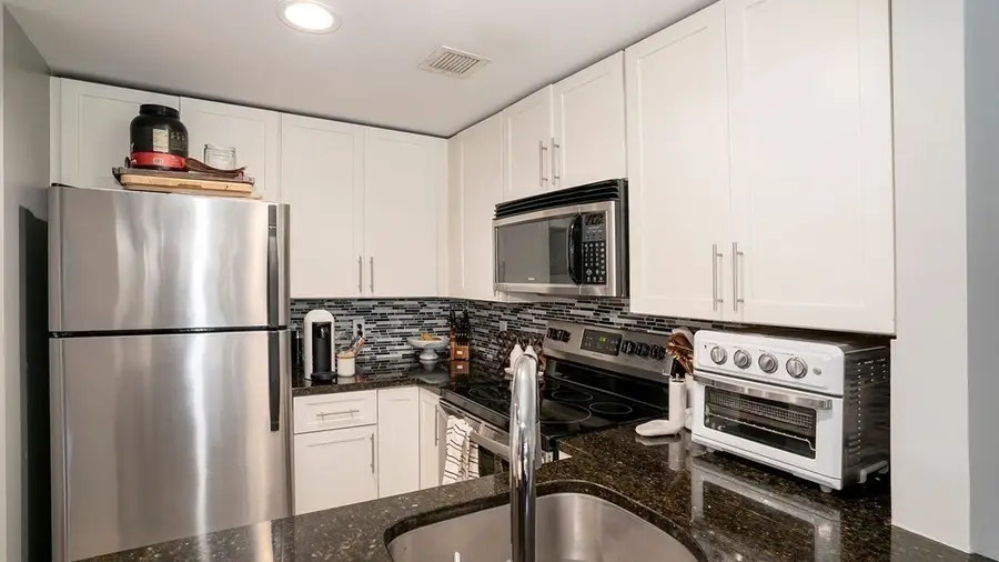 8-12 Museum Way #323, Cambridge, MA 02141 - #2