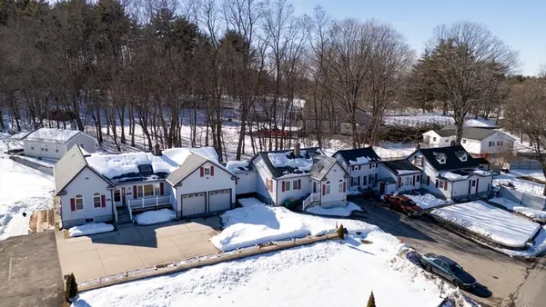 1-2-3-4 Glendale Rd, Hudson, MA 01749